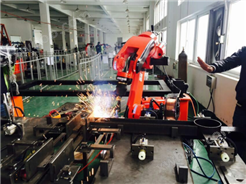 金属结构件焊接机器人工作站